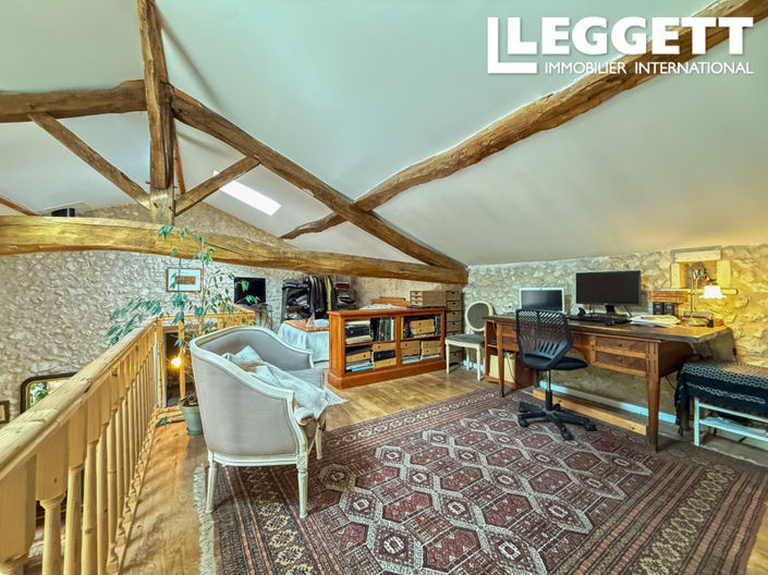 Image No.7-2 Bed House for sale