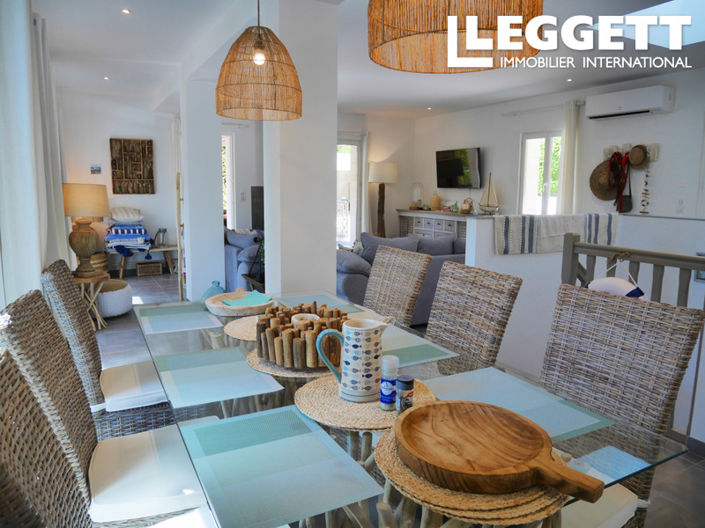 Image No.5-Maison de 5 chambres à vendre à Bonnes