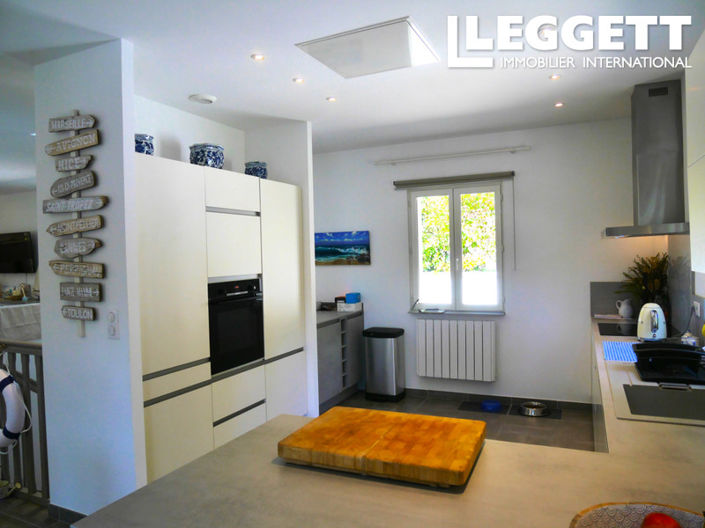 Image No.6-Maison de 5 chambres à vendre à Bonnes