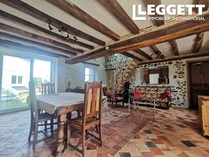 Image No.4-2 Bed House for sale