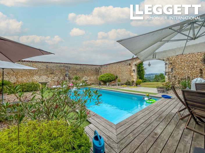 Image No.6-Maison de 7 chambres à vendre à Villetoureix