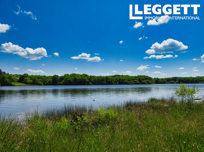 Image No.10-3 Bed House for sale