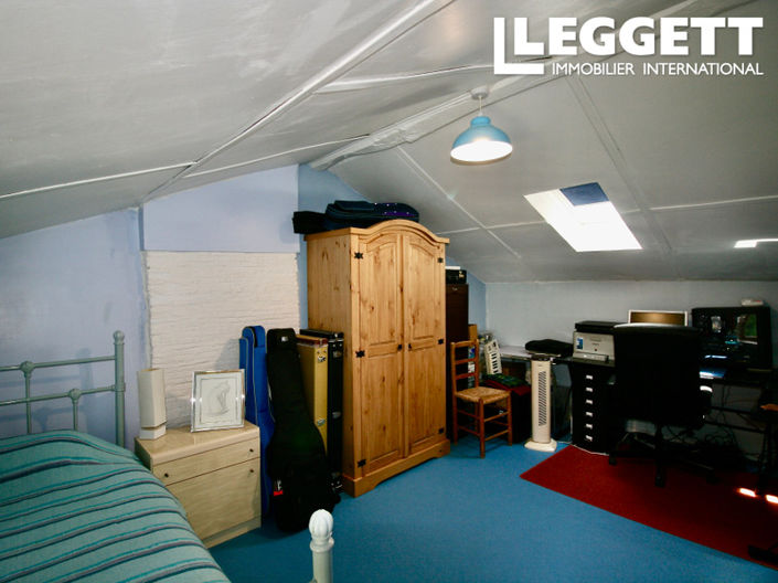 Image No.7-3 Bed House for sale