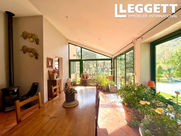 Image No.3-4 Bed House for sale