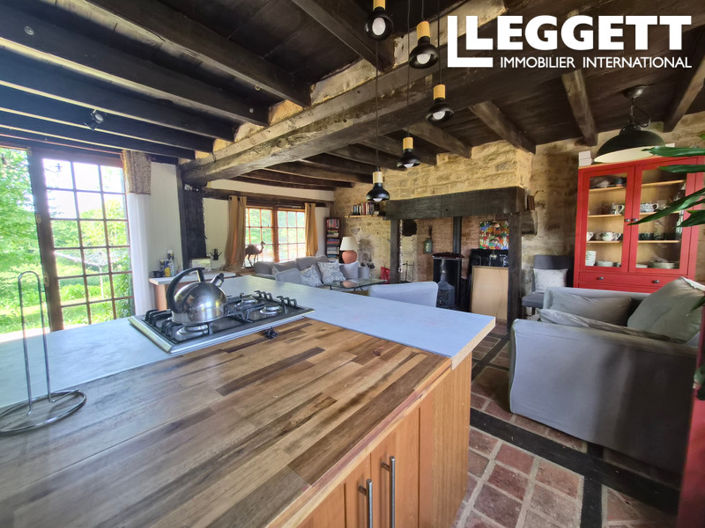 Image No.8-4 Bed House for sale