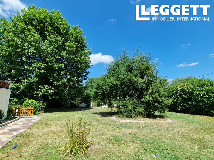 Image No.9-6 Bed House for sale