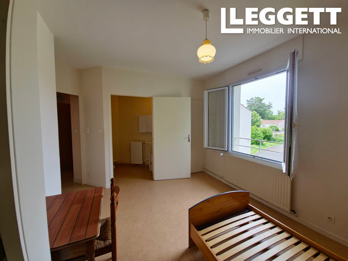 Image No.9-30 Bed House for sale