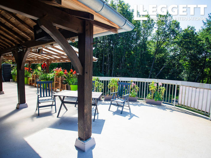 Image No.6-4 Bed House for sale