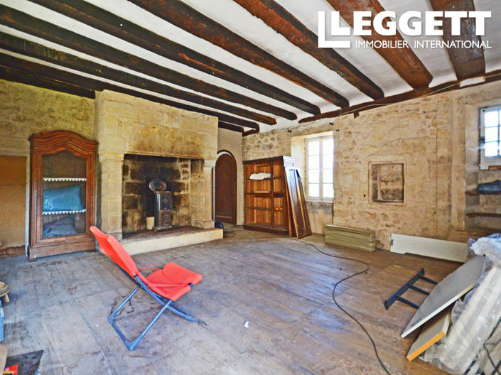 Image No.10-1 Bed House for sale