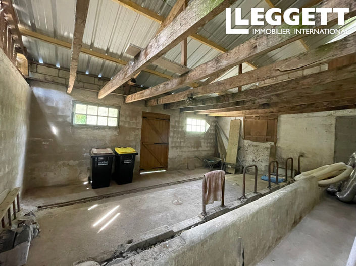 Image No.8-3 Bed House for sale