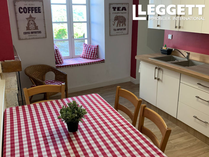 Image No.5-4 Bed House for sale