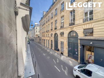 1 - Paris, Commercial