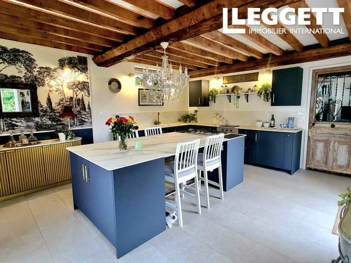 Image No.2-3 Bed House for sale