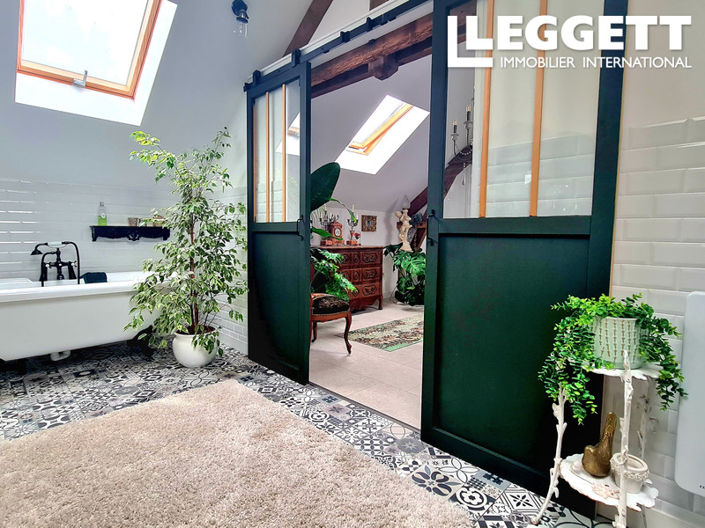 Image No.5-3 Bed House for sale