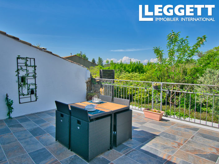 Image No.1-2 Bed House for sale