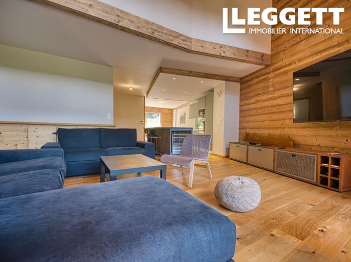 Image No.10-5 Bed Apartment for sale