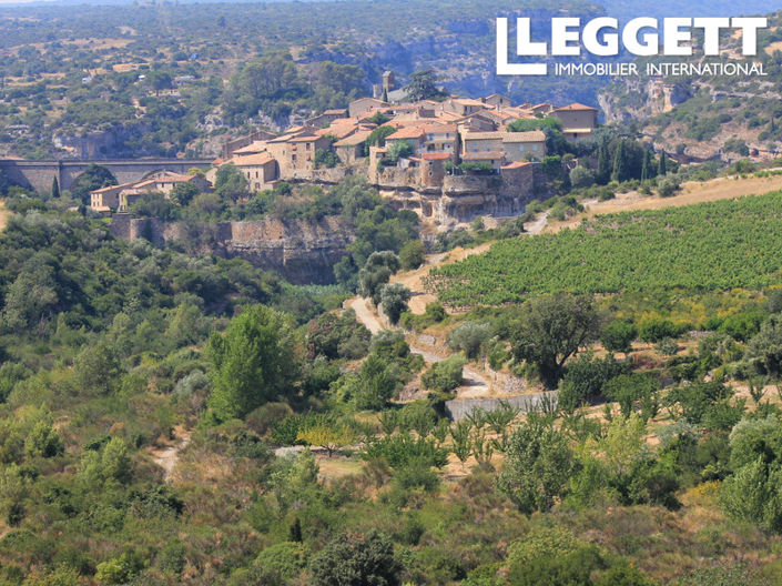 Image No.10-3 Bed House for sale