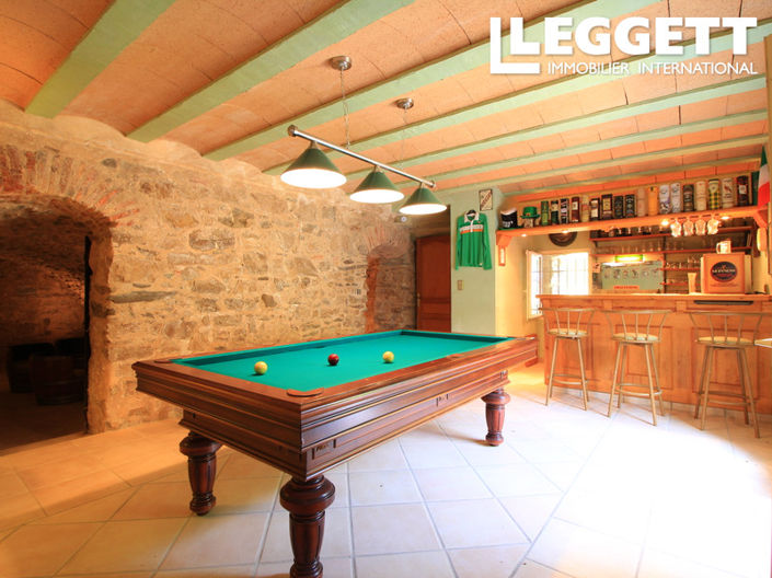 Image No.8-3 Bed House for sale