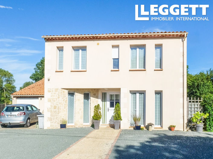 Image No.1-4 Bed House for sale