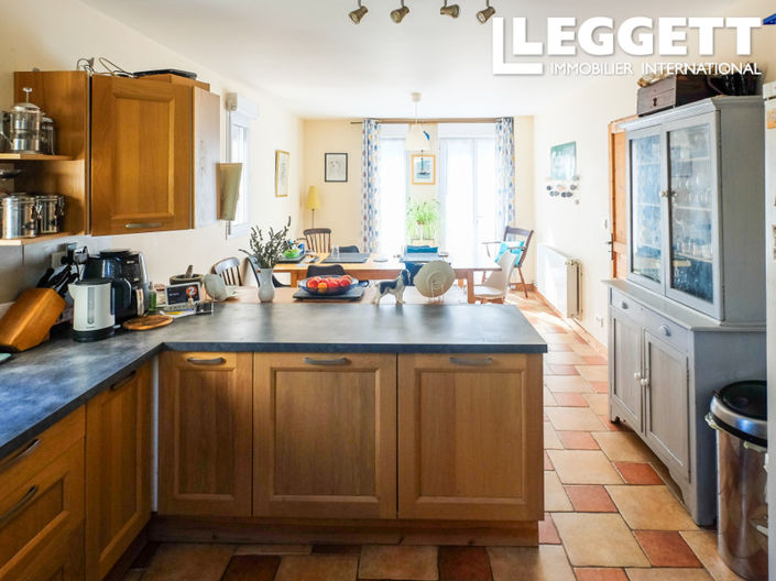 Image No.8-Maison de 4 chambres à vendre à Bernay-Saint-Martin