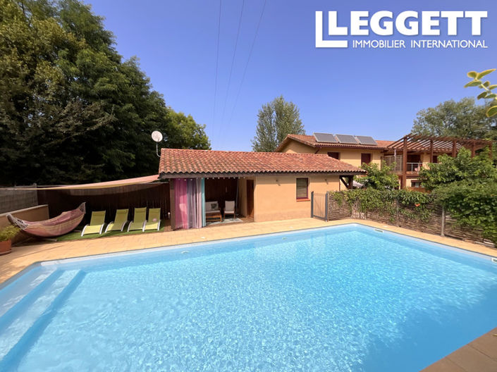 Image No.1-5 Bed House for sale
