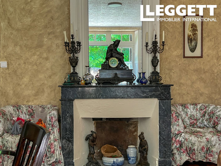 Image No.10-6 Bed House for sale