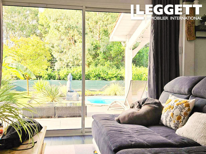 Image No.6-7 Bed House for sale