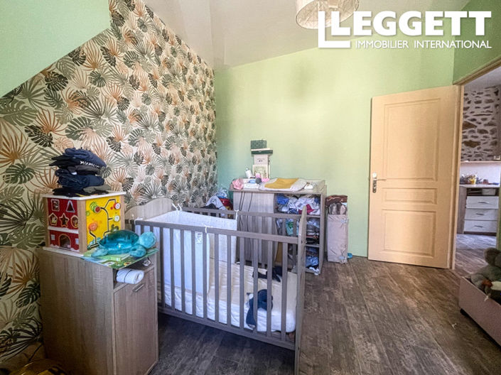 Image No.6-3 Bed House for sale