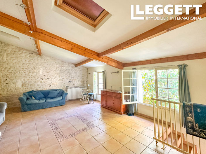 Image No.7-Maison de 5 chambres à vendre à Saintes