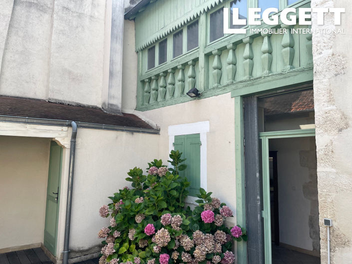 Image No.3-4 Bed House for sale