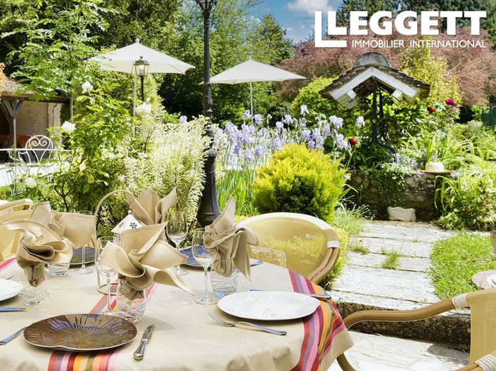 Image No.9-25 Bed Commercial for sale