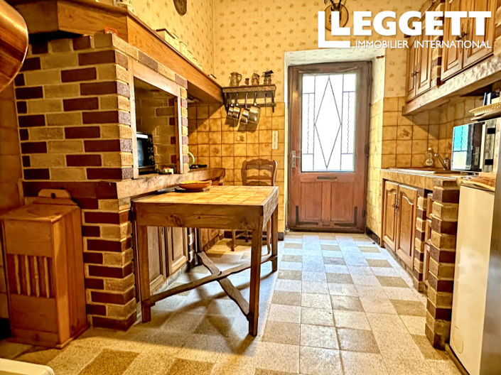 Image No.2-4 Bed House for sale