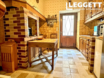 ahr0chm6ly9jzg4uagvzdglhlmltbw8vaw1hz2uvvevom