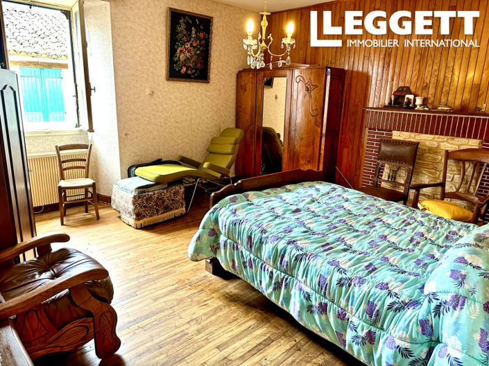 Image No.5-4 Bed House for sale