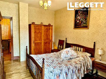 ahr0chm6ly9jzg4uagvzdglhlmltbw8vaw1hz2uvvevom