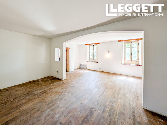 Image No.6-4 Bed House for sale