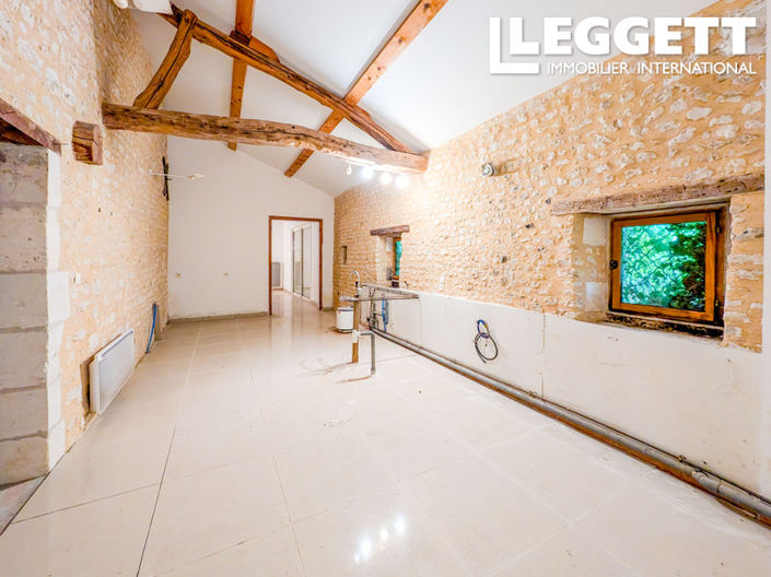 Image No.7-4 Bed House for sale