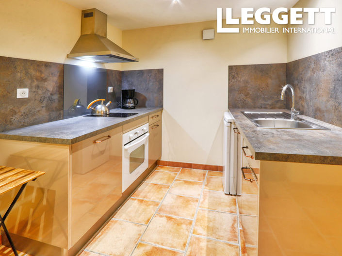 Image No.7-4 Bed House for sale