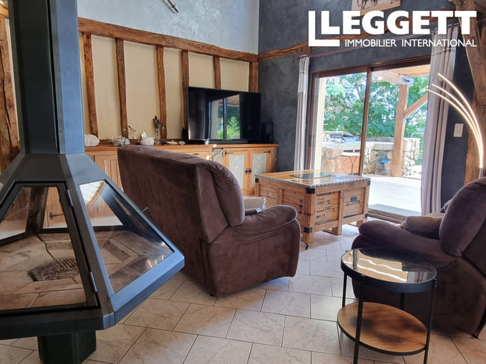 Image No.9-4 Bed House for sale