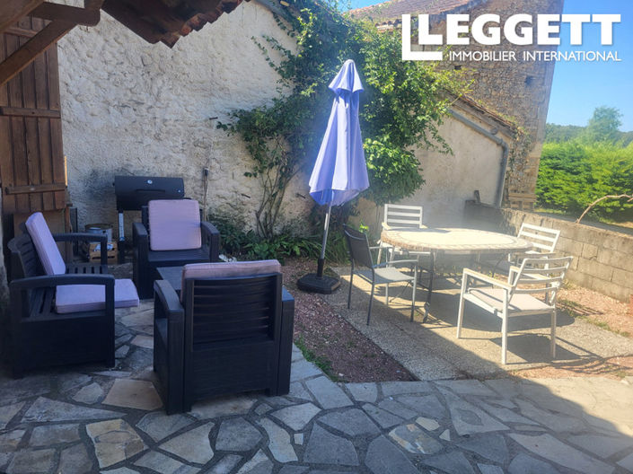 Image No.10-3 Bed House for sale