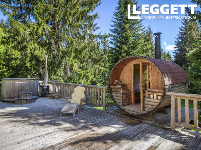 Image No.10-5 Bed House for sale