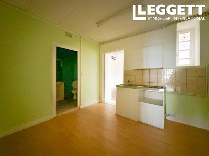 Image No.8-3 Bed House for sale