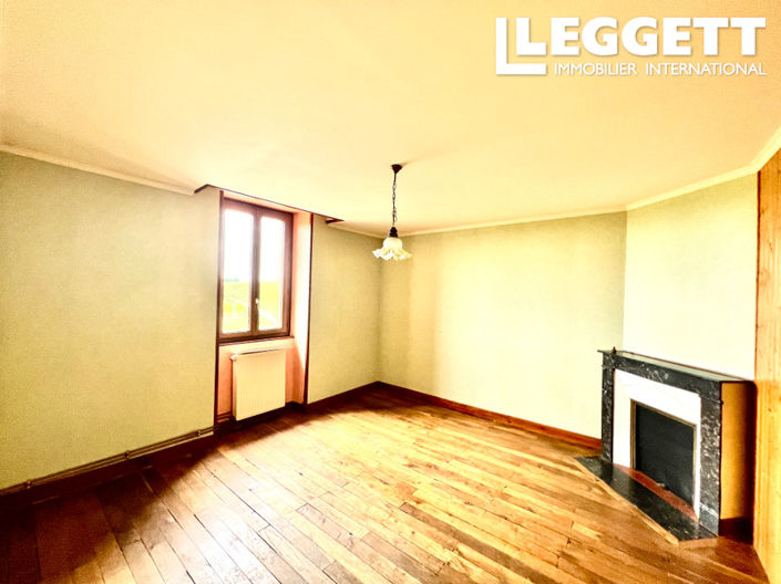 Image No.6-3 Bed House for sale