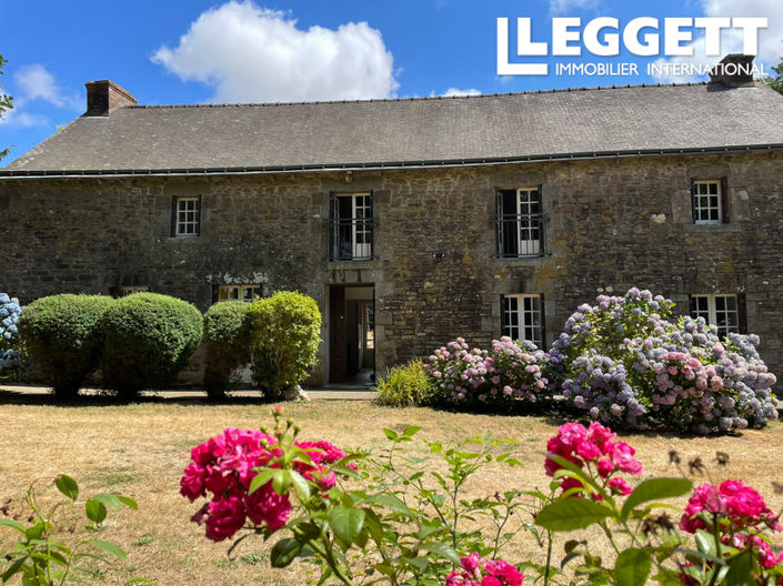 Image No.1-Maison de 6 chambres à vendre à Ménéac