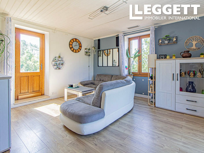 Image No.8-4 Bed House for sale