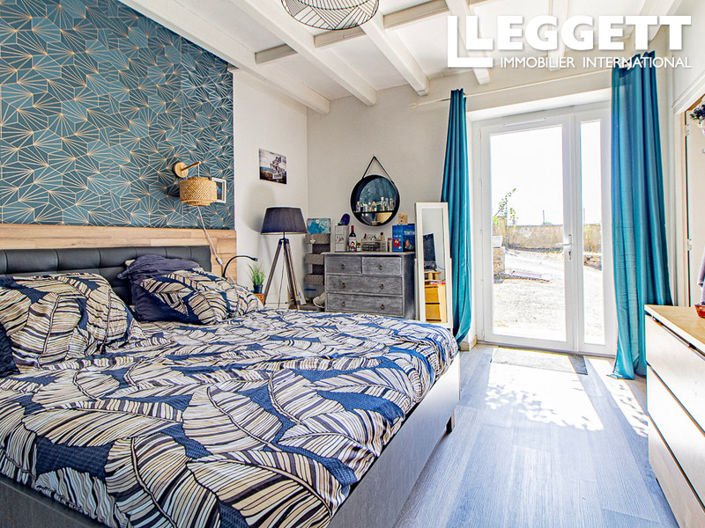 Image No.9-4 Bed House for sale