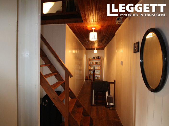 Image No.10-2 Bed House for sale