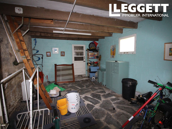 Image No.6-2 Bed House for sale