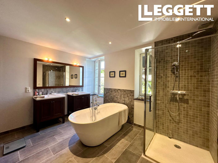 Image No.10-4 Bed House for sale