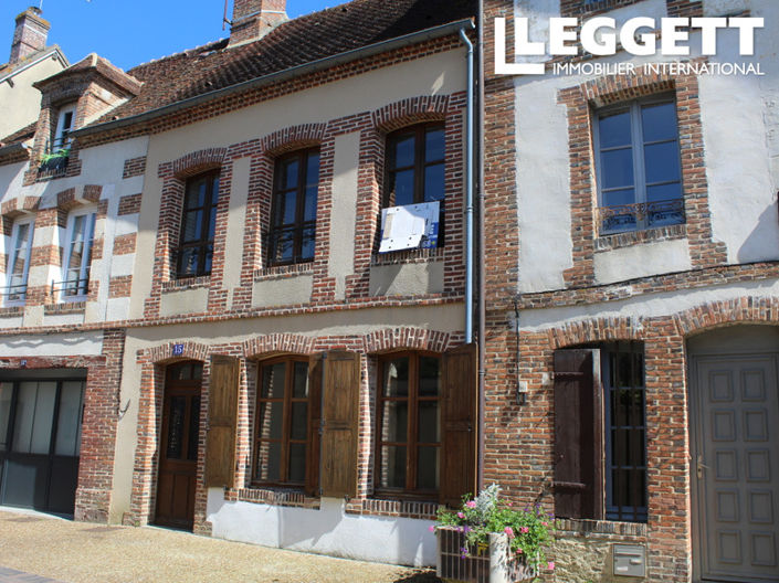 Image No.1-Maison de 2 chambres à vendre à Orne